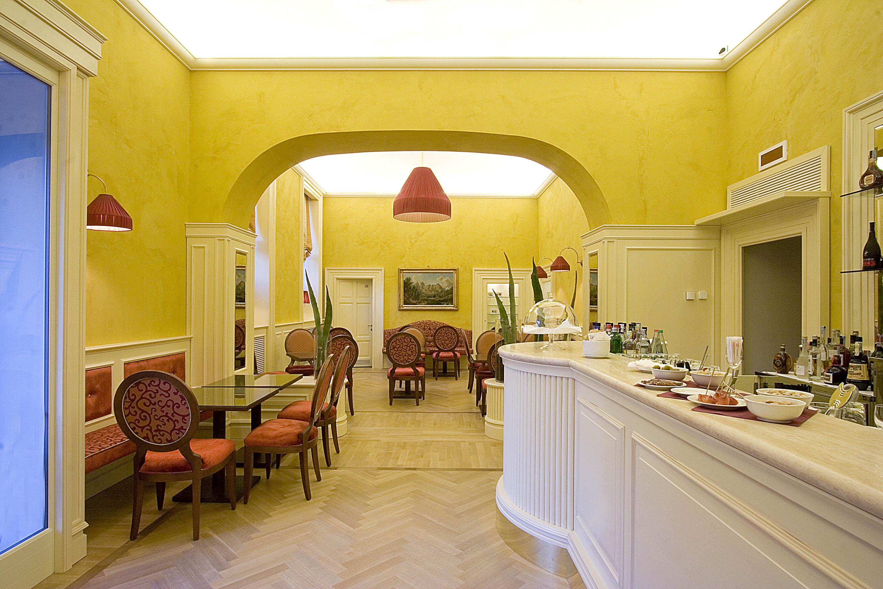 Grand Hotel Della Posta Сондрио Екстериор снимка